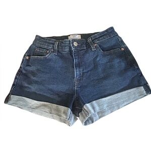 Denizen from Levi’s Dark Wash High Rise Cuffed Denim Shorts Size 8